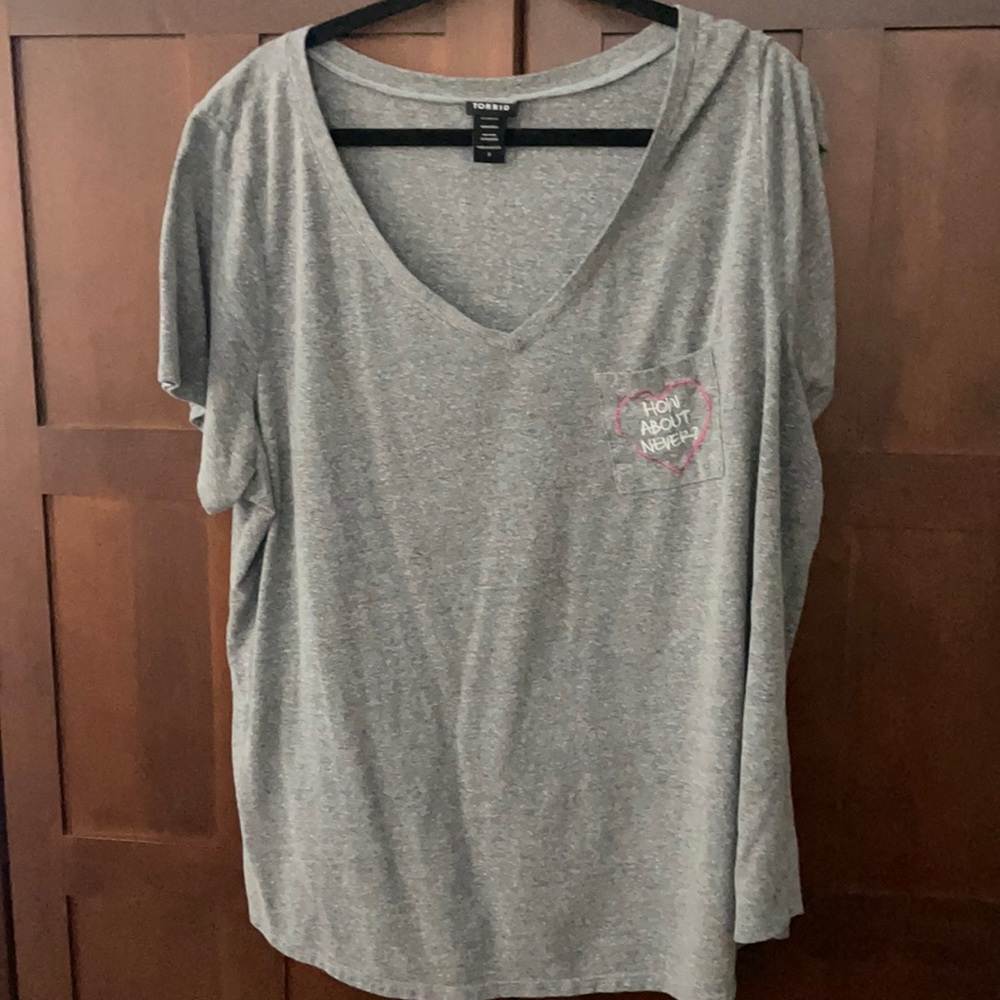 Gray V neck with pocket